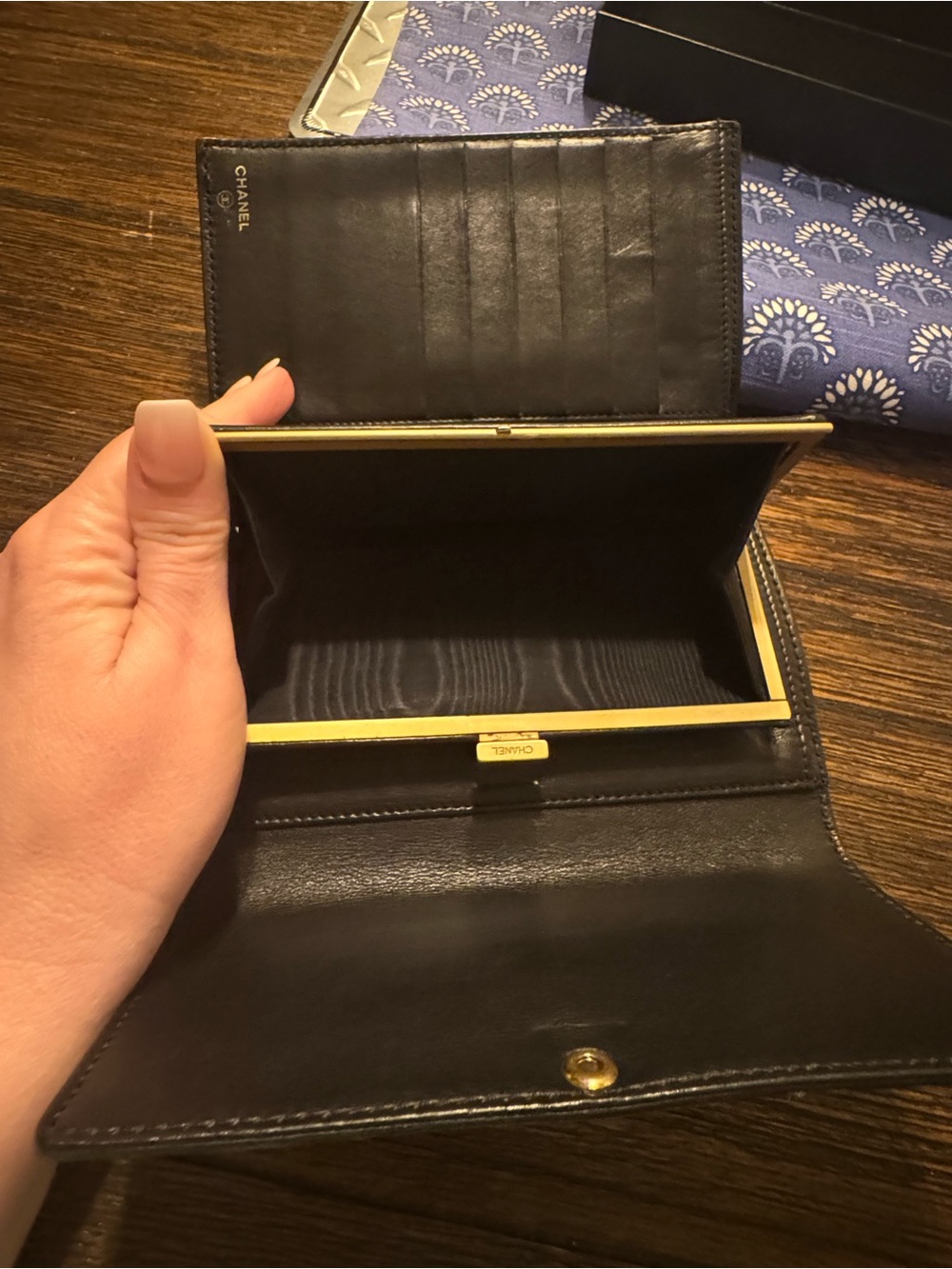 CHANEL Black Caviar Leather Continental Wallet with Gold CC Twist Lock - Picture 12 of 15